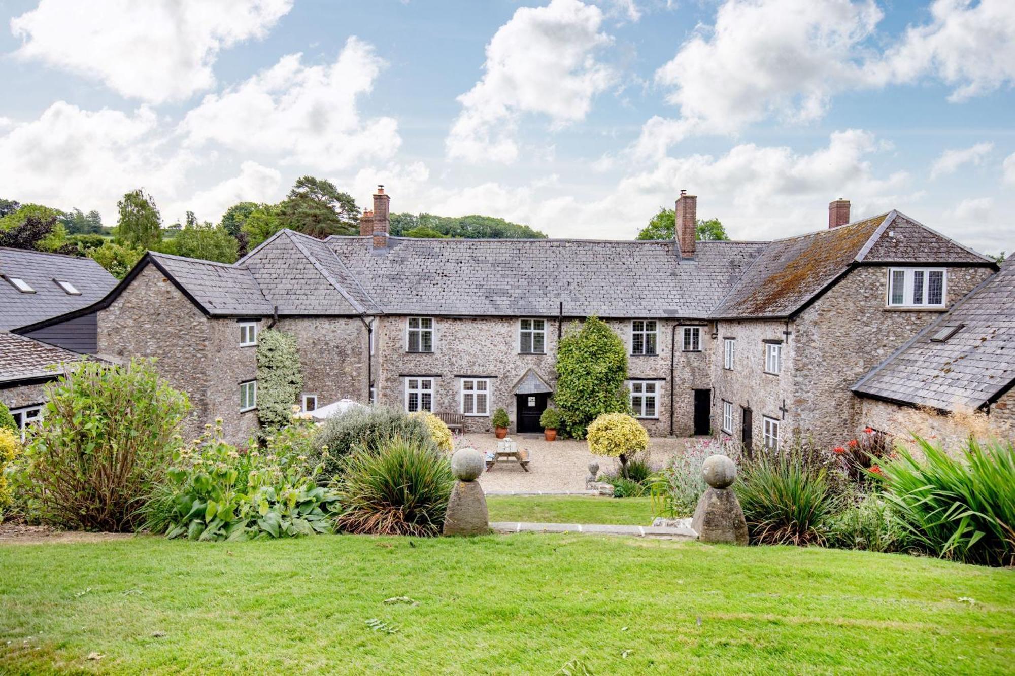 Sutton Barton Farmhouse Honiton Kültér fotó